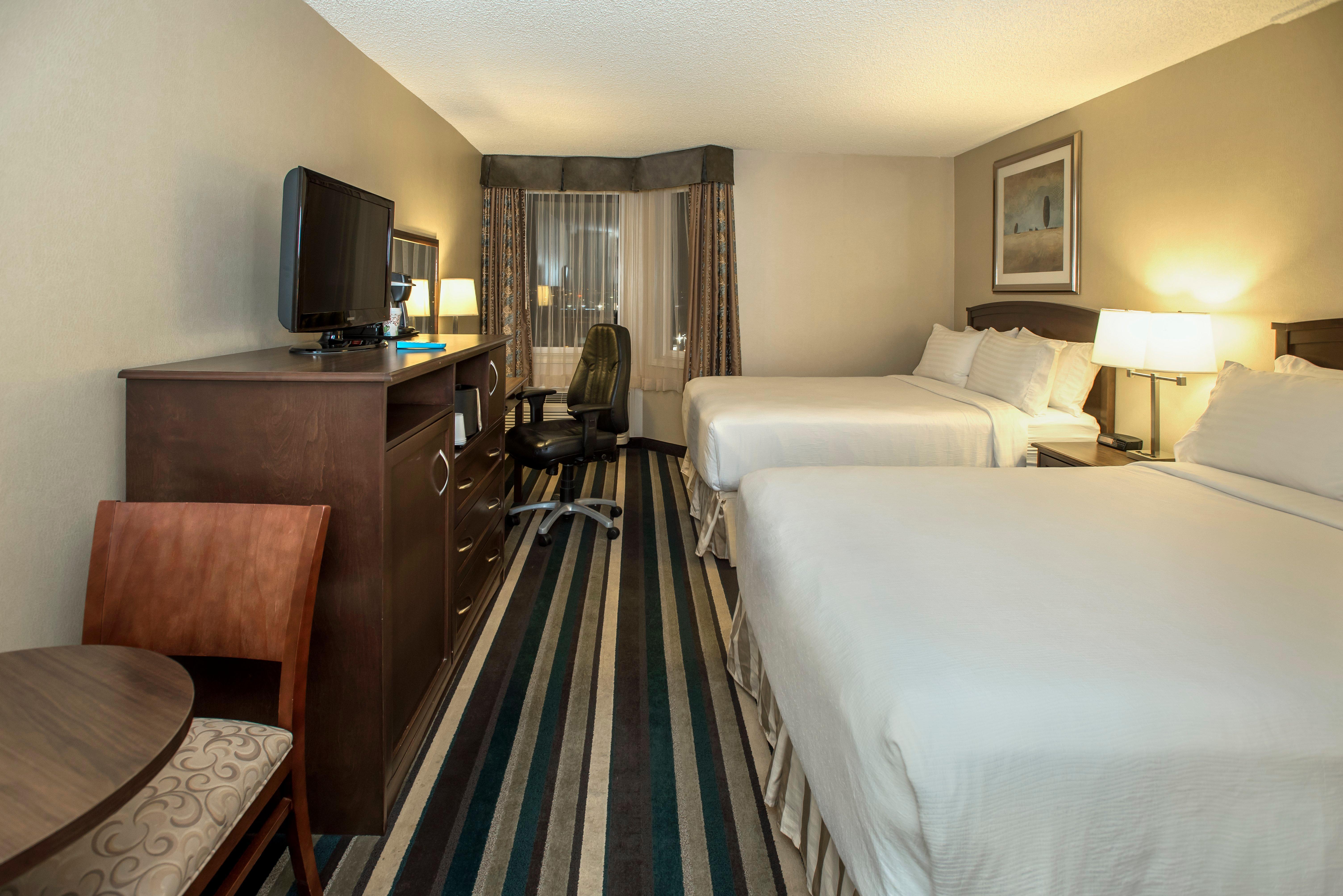 Holiday Inn Conference Centre Edmonton South By Ihg Exterior photo
